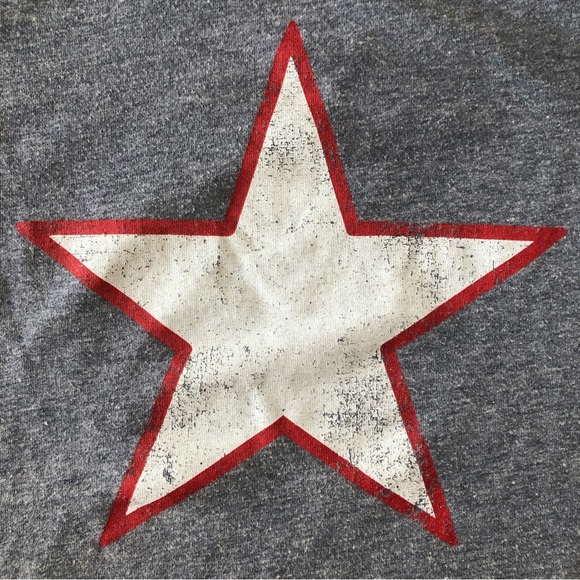 ⬇️ GRAYSON/THREADS Gray Star Short Sleeve T-Shirt 
•Size Girls Medium - Picture 5 of 11